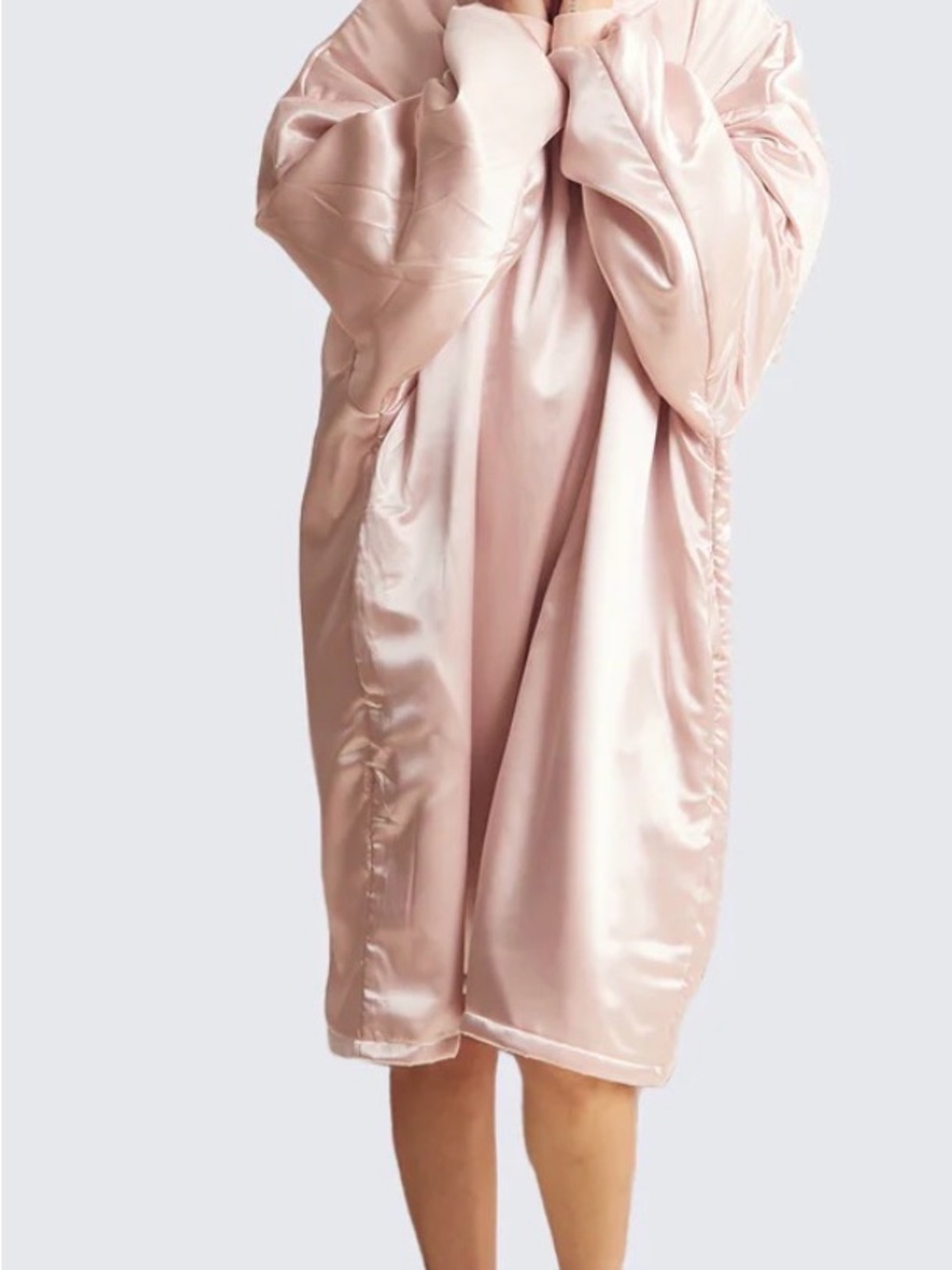 Kitchen Glazey Blush Satin Lounge Robe - Women's Intimates & Sleepwear